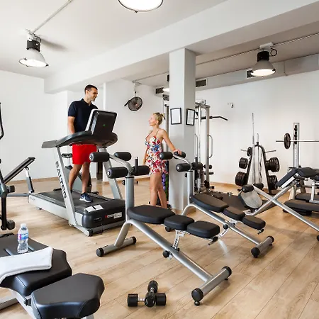 Olivos מלון אדחה